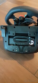 Na predaj: Logitech G29 + pedále + radiaca páka - 3