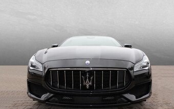 Maserati Quattroporte - 3