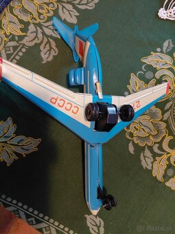 LIETADLO. CCCP 2760 - 3