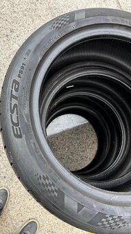 Pneumatiky 245/45R18 KUMHO ECSTA - 3