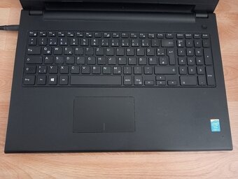 rozpredám na diely notebook Dell inspiron 15 - 3