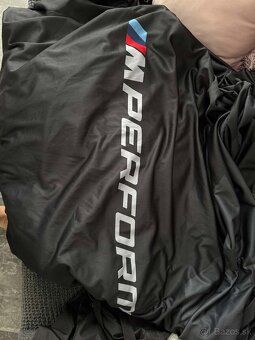BMW M4 F82 performance indoor plachta - 3