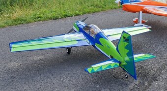 YAK54, Pilot-RC, osadene, vyborny stav, elektro - 3