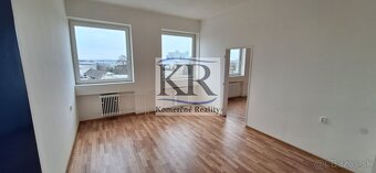 Dvoj kancelária s umývadlom na prenájom, ulica Zoltána Kodal - 3