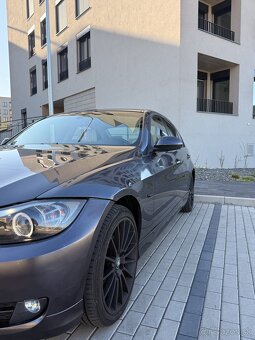 BMW E90 318D - 3