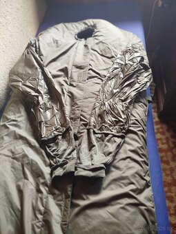 Spacak CARINTHIA Survival One - 3