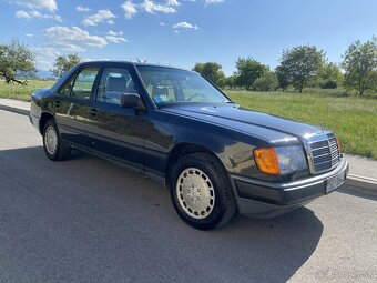 Mercedes-Benz w124 230E - 3