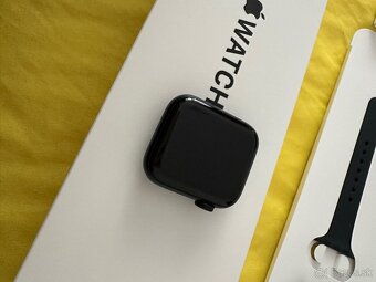 Predám Apple Watch SE, veľkosť 40 mm - 3