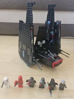 LEGO 75256 - Loď Kylo Rena - 3