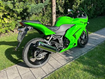 Kawasaki Ninja 250R - 3