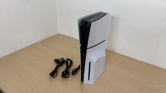 PlayStation 5 Slim - 3