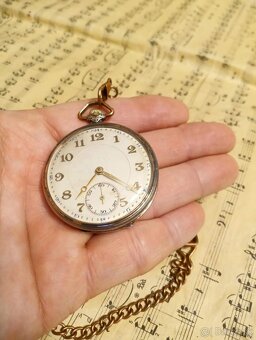 Strieborné ART-DECO hodinky v peknom stave - 3