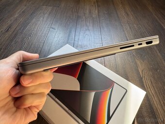 MacBook Pro 14" M1 MAX, 32GB RAM, 1TB - 3