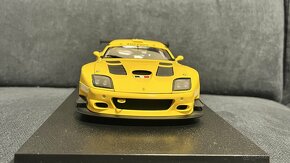 Ferrari 575 GTC Kyosho - 3