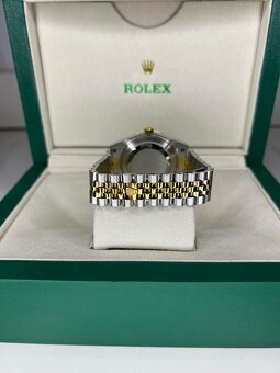 Date just Rolex. - 3