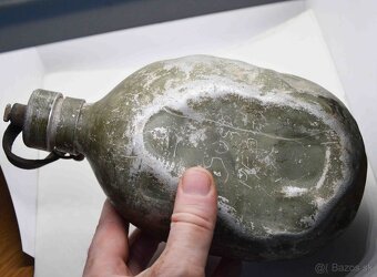 Maďarská vojenská fľaša, 1952 - 3