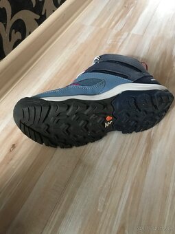 Predam 2x obute nepremokave topanky vel. 34 - 3