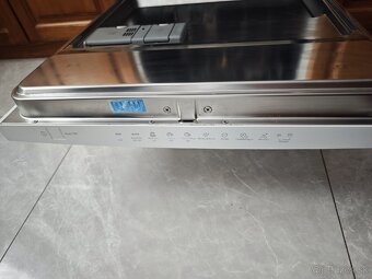 Umývačka riadu Electrolux - 3