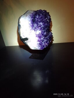 ametystová drúza na stojane - 3