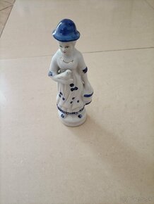 Predám porcelánové sošky kus 3,5€€ - 3