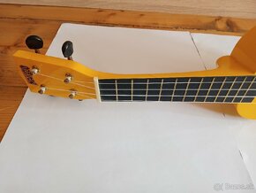 Mahalo ukulele - 3