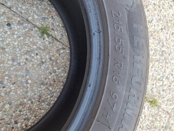 Pneumatiky 215/55 R16 - 3