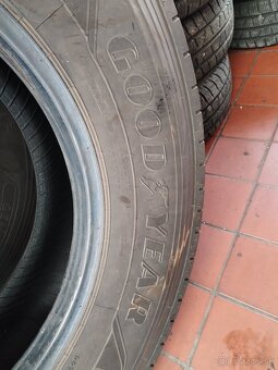 Predám pneumatiky 295/80r22.5 - 3