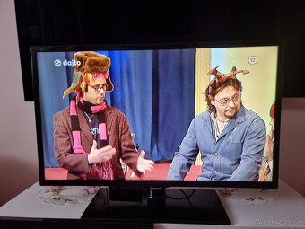 Predám LED TV SAMSUNG UE32F4000AW HD ready - 3