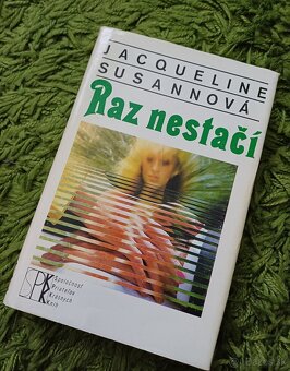 J.Susannova Raz nestačíMoja zlatá Audrina V.Andrewsová - 3