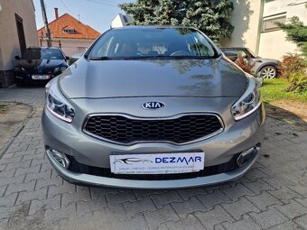 KIA Ceed 1.6 GDi EX/Gold 135k M6 (benzín) kup.SR - 3