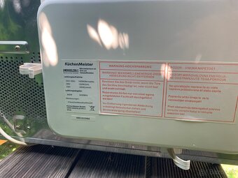 Mikrovlnka kuchenmeister - 3