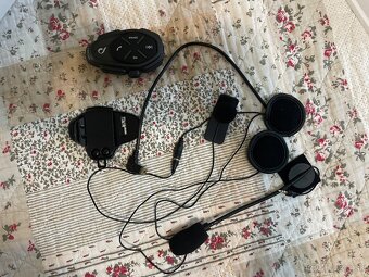 Interphone tout - 3