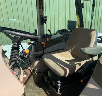 Predám traktor JD traktor 4WD•88HP•2266mth•3,6t - 3