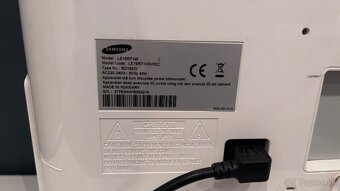 Predám televízor Samsung LE19R71W - 3