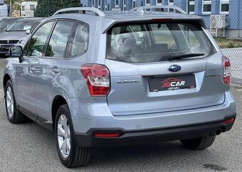 Subaru Forester 2.0i 110kw 4x4 AUTOMAT KAMERA benzín - 3