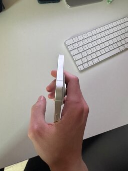 iPhone 14 - 3