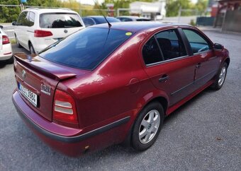 Škoda Octavia 1,6 i LPG benzín manuál 74 kw - 3
