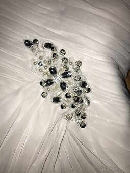 damske nove luxusne svadobne saty s krystalmi - 3