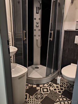 2  iz. byt  Bory - 3