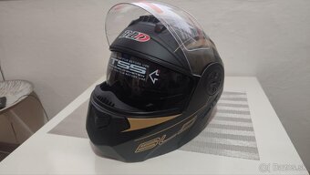 Nová vyklapacia prilba - 3