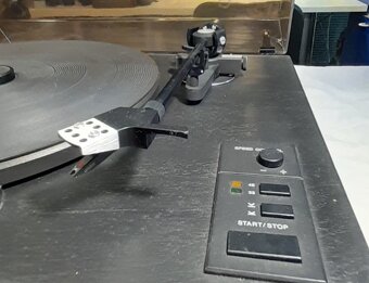 GRAMOFÓN TESLA NC 452-predám. gramo - 3