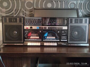 BOOMBOX GHETTOBLASTER TOP - 3