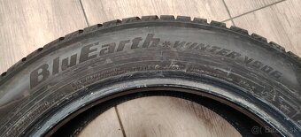 Yokohama 215/55 R17 zimná - 3