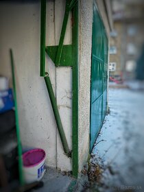 ŽILINA. Garáž vo vnútrobloku ulíc HOLLÉHO A RADLINSKÉHO - 3