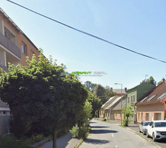 Predaj 3-izb. tehlový byt, 88 m2, loggia, balkón, garáž - 3