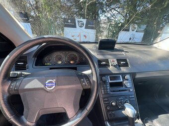 Predam Volvo XC90 2.5 Benzin 154 kW - 3