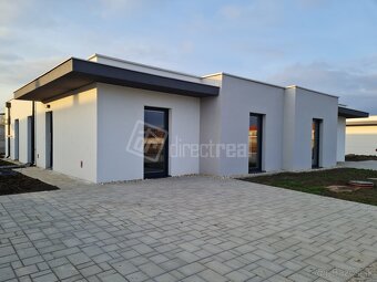 Moderný zariadený 4-izbový rodinný dom - novostavba - 3