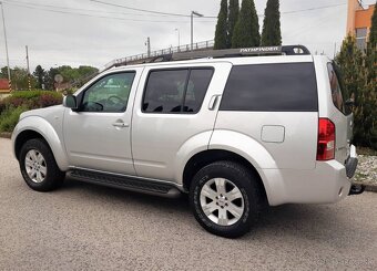 Nissan Pathfinder 2.5dci 140kW rv 2011 4x4 - 3