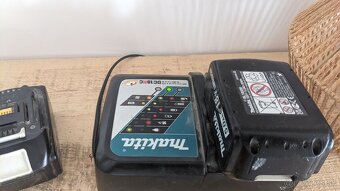 Predam originalne baterie Makita 18V 5.AH, pouzivane - 3