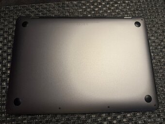 MacBook Pro 13,3” TouchBar 2016 - 3